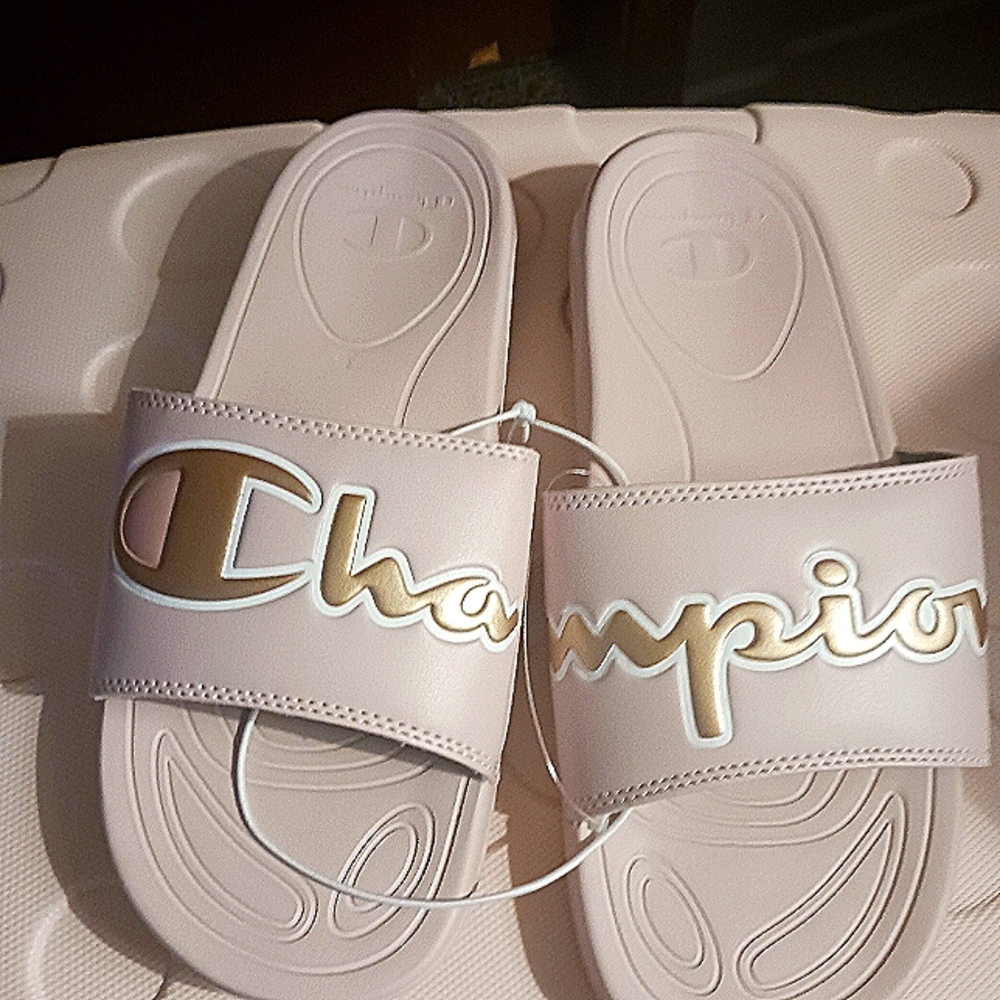 Champion🏆 Slides